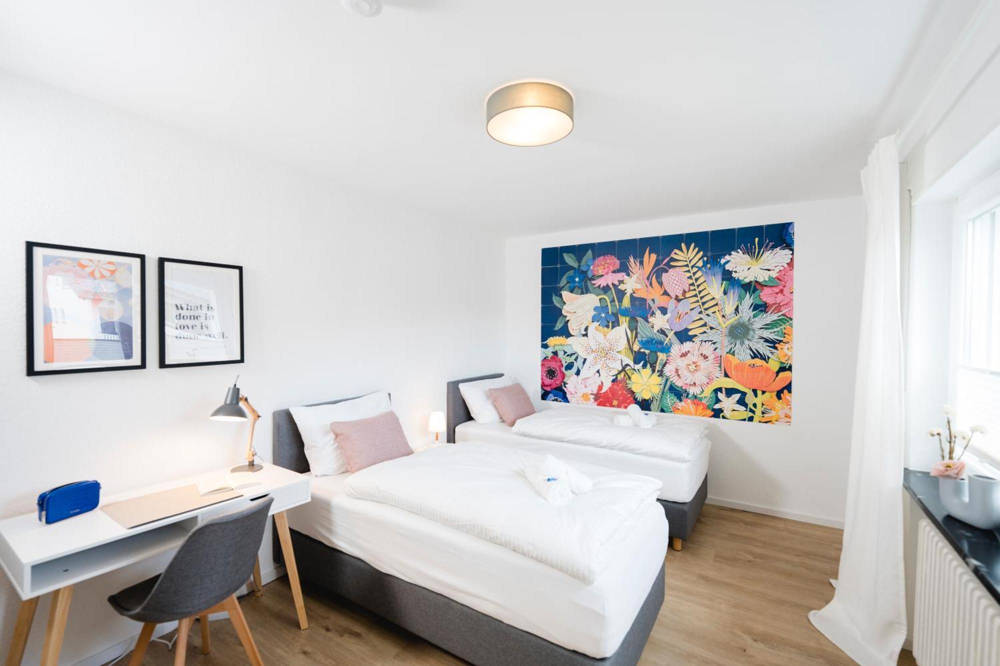 Stadtrand Oase Karlsruhe Mit Balkon Eksteriør billede